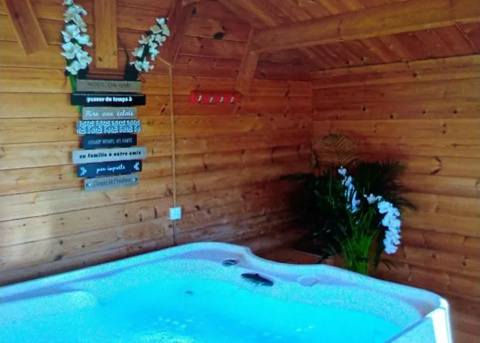 Semesterbostad Avec Jacuzzi Privatif Et Acces A Ferme Pedagogique - Fr-1-410-459 *